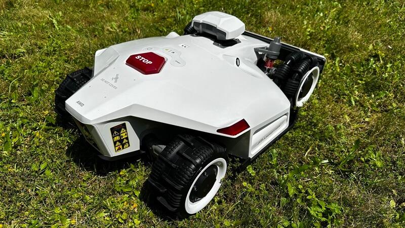 Mammotion LUBA 2 AWD 1000 Rasenmähroboter im Test