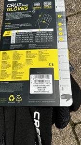 Käufergruppen in einem Tauchhandschuh Test Verschiedene Käufergruppen in einem Tauchhandschuh Test und Vergleich