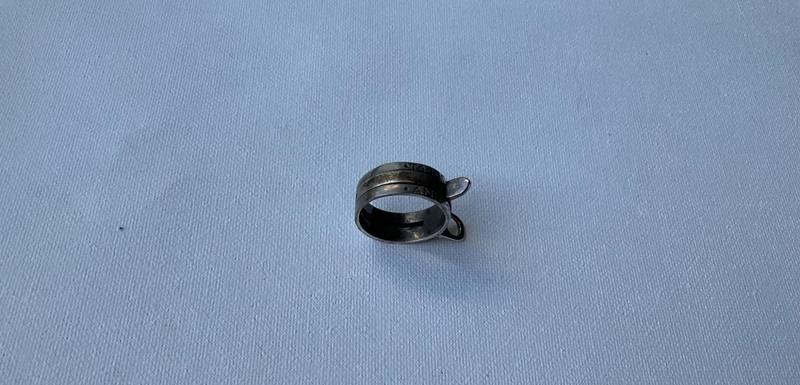 Stark verschmutzten Silberschmuck reinigen